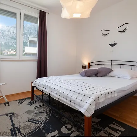 Apartment Mauro Makarska
