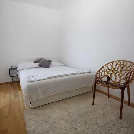 Mauro Apartment *